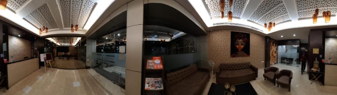 Hotel Yatri Nagpur Buitenkant foto