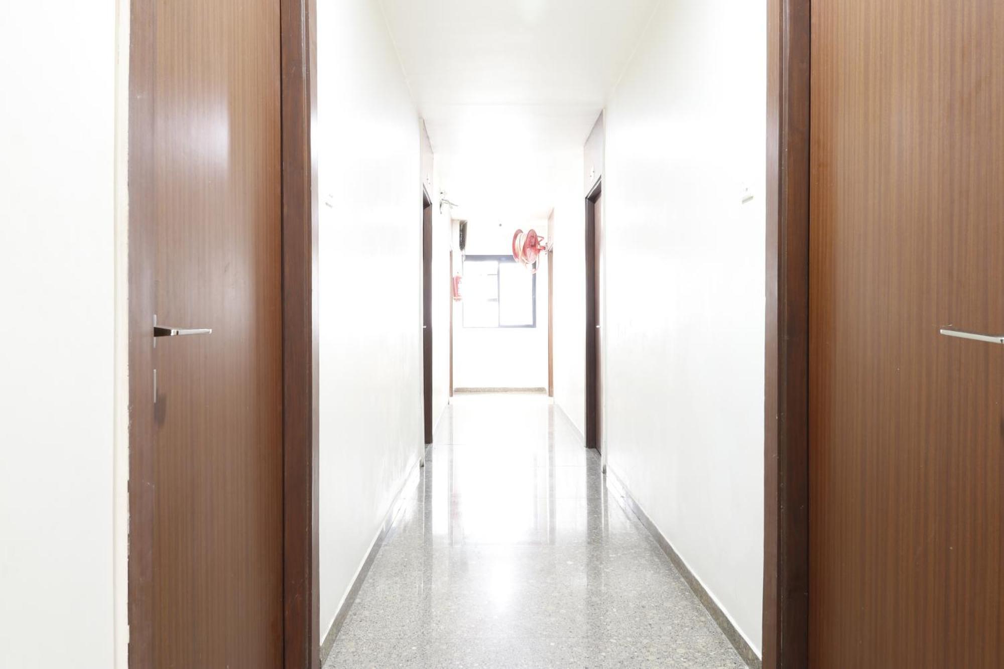 Hotel Yatri Nagpur Buitenkant foto